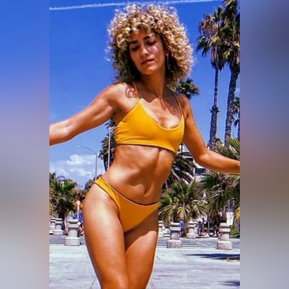 Do Good Swimwear Bikini Bundle - Picture 3 of 6
